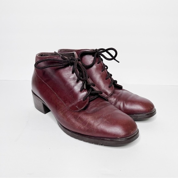 Munro Brown Leather Lace Up Block Heeled Booties Size 8.5 Women’s - Picture 1 of 7